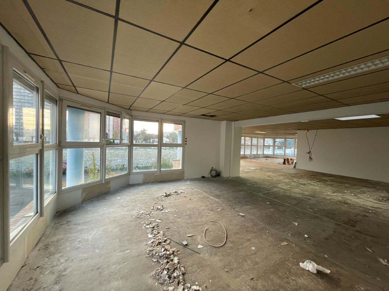 Local d'activité Ivry-sur-Seine 1799m² Location local d'activité Ivry-sur-Seine Val-de-Marne OLACT2206899 20